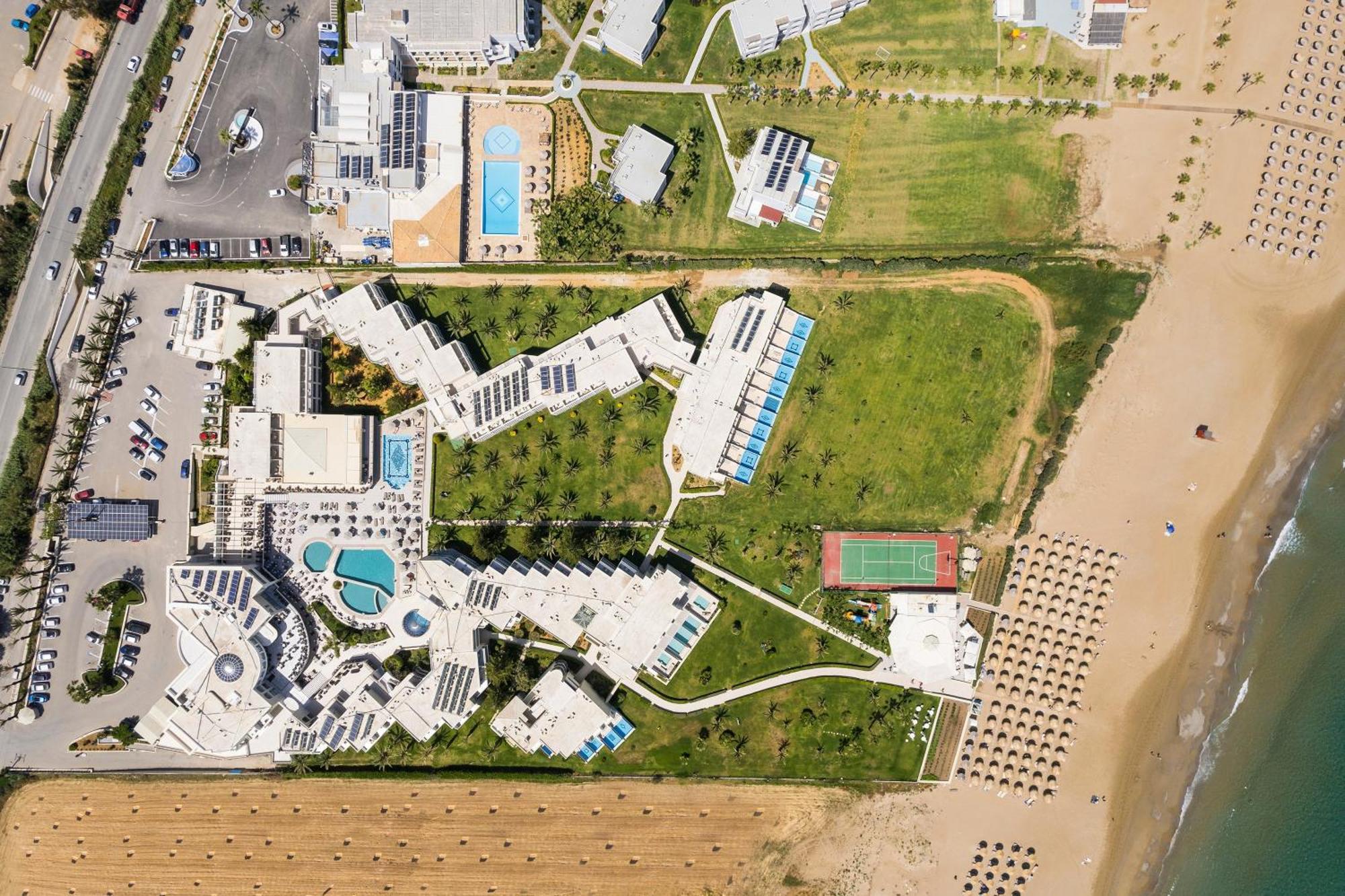 Vantaris Palace Paralia Kourna Exterior photo