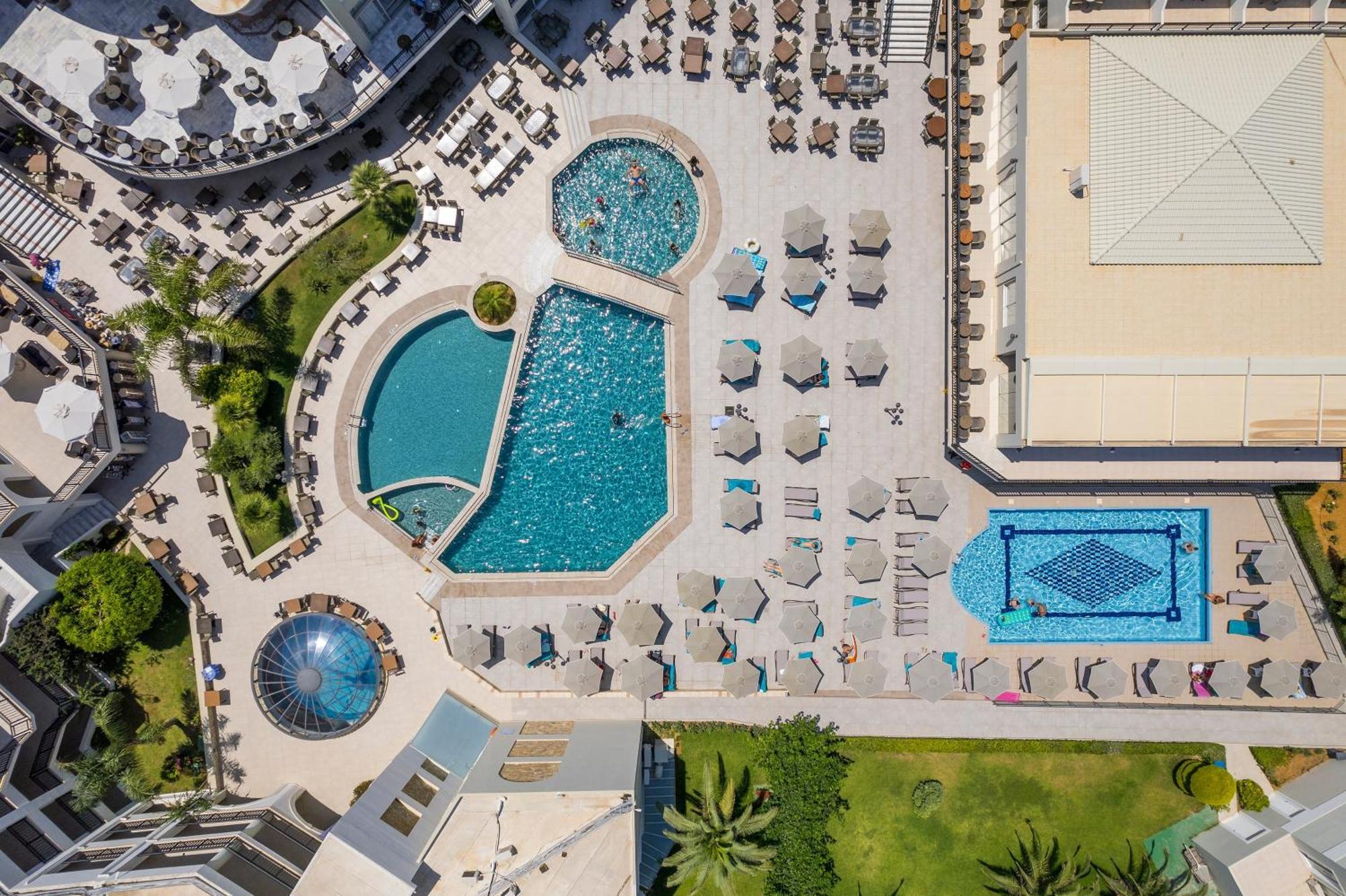 Vantaris Palace Paralia Kourna Exterior photo
